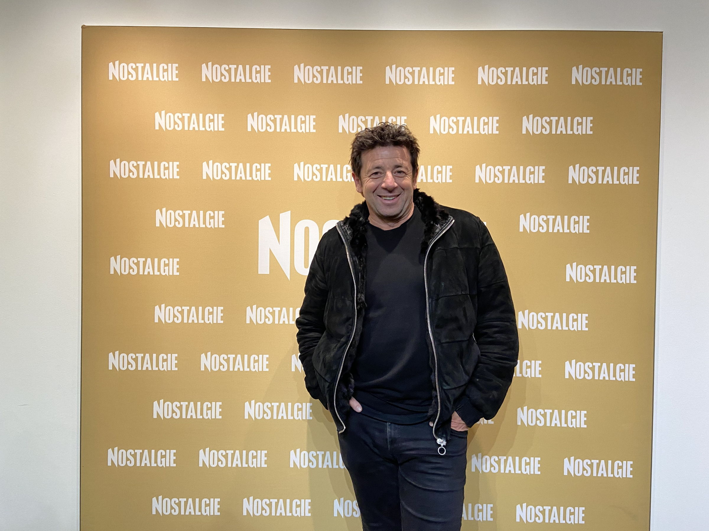 Patrick Bruel, seul aux commandes de Nostalgie pour le réveillon de Noël Patrick Bruel, seul aux commandes de Nostalgie pour le réveillon de Noël